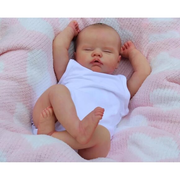 🆕19Inches Cloth Body Painted Hair Sleeping Newborn Realistic Baby Doll Girl - Picture 3 of 3